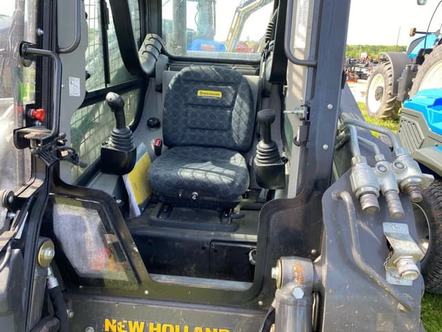 Image of New Holland C345 equipment image 1
