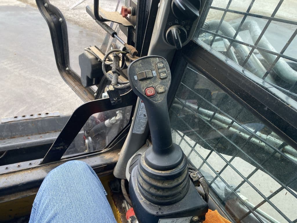 Image of New Holland C345 Primary image