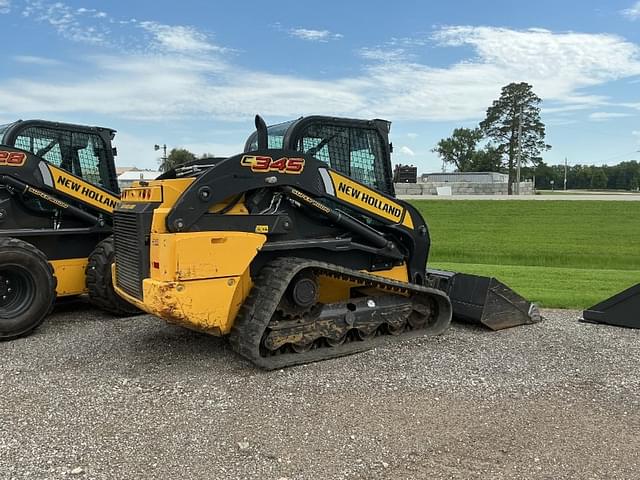 Image of New Holland C345 equipment image 3