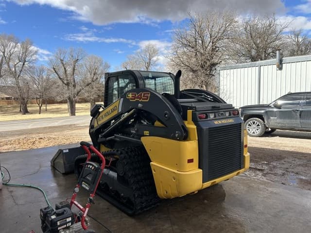 Image of New Holland C345 equipment image 2