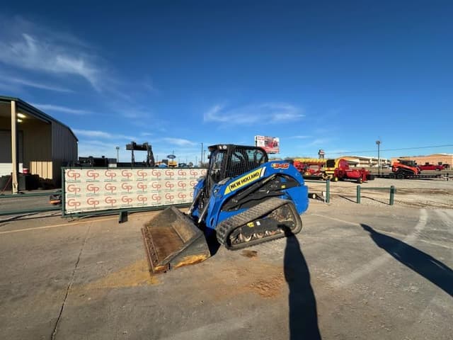 Image of New Holland C345 equipment image 2