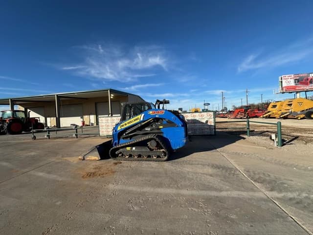 Image of New Holland C345 equipment image 3