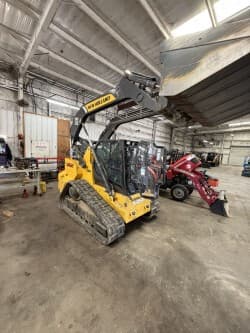 Image of New Holland C362 equipment image 3