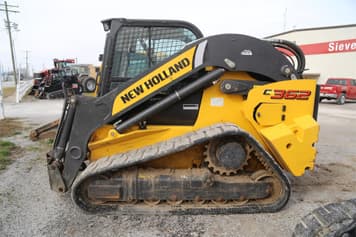 Main image New Holland C362