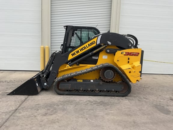 2023 New Holland C362 Equipment Image0