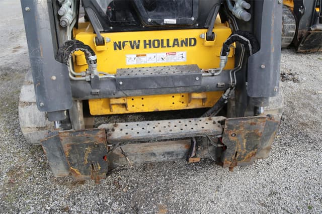 Image of New Holland C362 equipment image 4