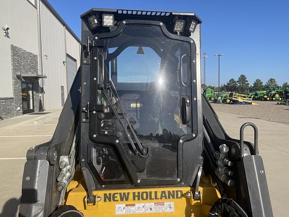 Image of New Holland C362 equipment image 4