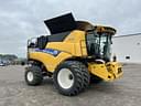 2022 New Holland CR8.90 Image