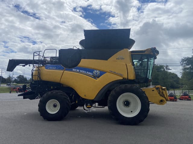 Image of New Holland CR9.90 equipment image 1