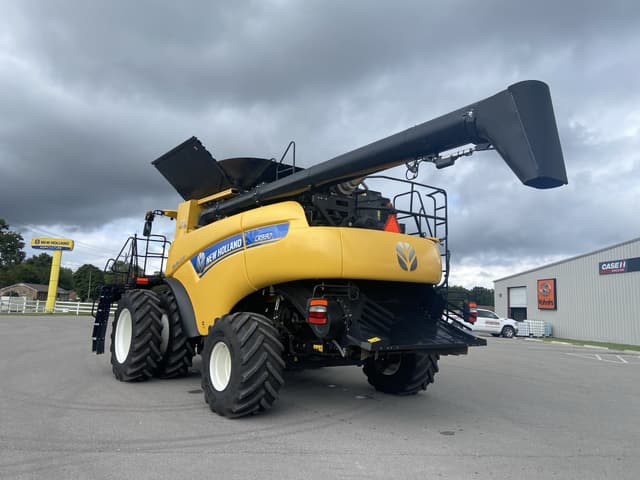 Image of New Holland CR9.90 equipment image 4