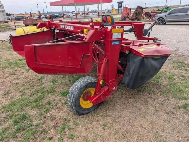 Image of New Holland 210 equipment image 3