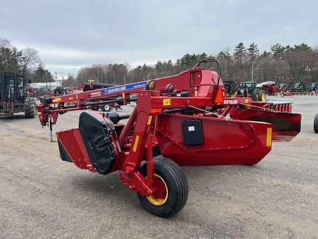 Image of New Holland 313 equipment image 4