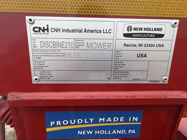 Image of New Holland 210 equipment image 4
