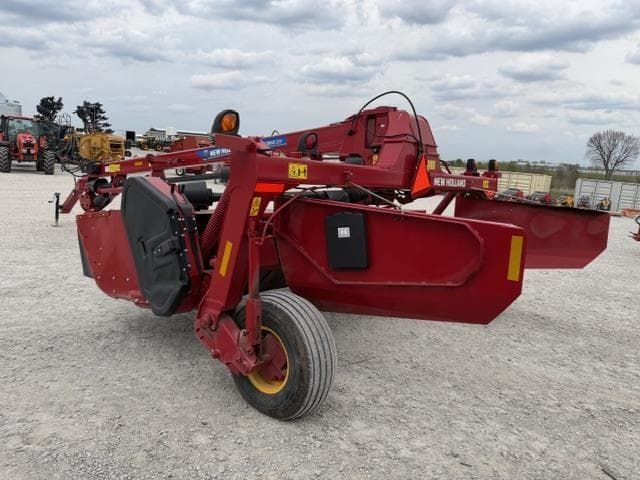 Image of New Holland 313 equipment image 2