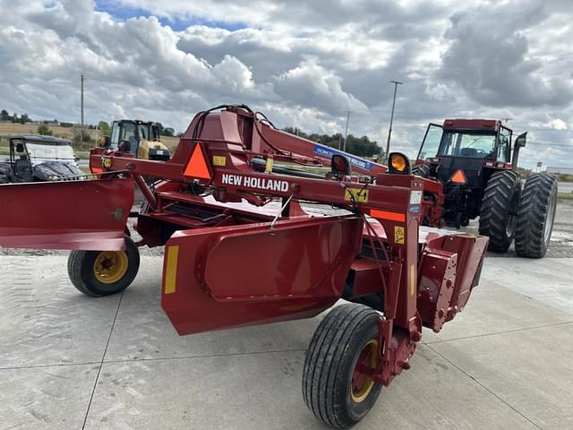Image of New Holland 313 equipment image 3