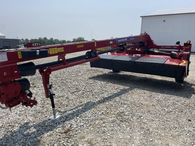 Image of New Holland 313 equipment image 1