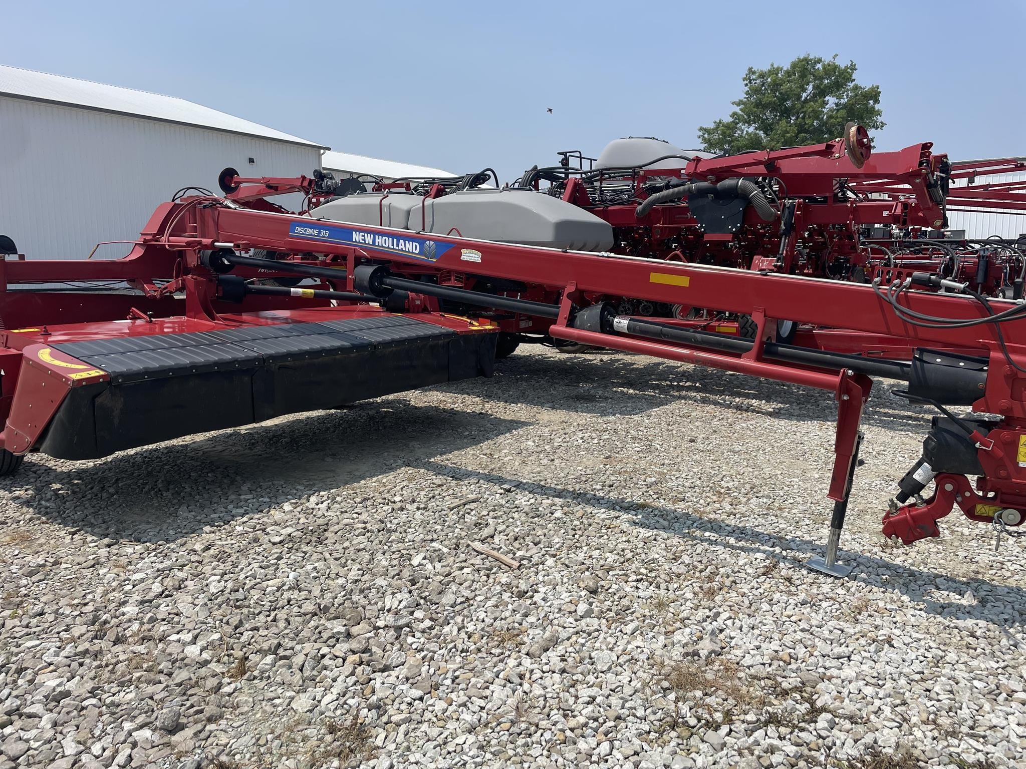 2022 New Holland 313 Equipment Image0