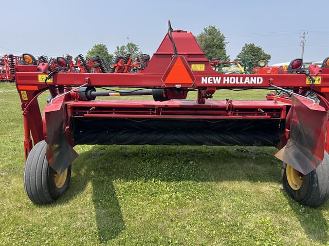 Image of New Holland 313 equipment image 3