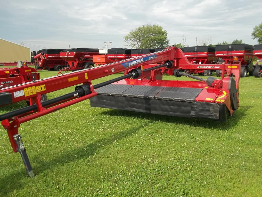 Image of New Holland 313 Primary image