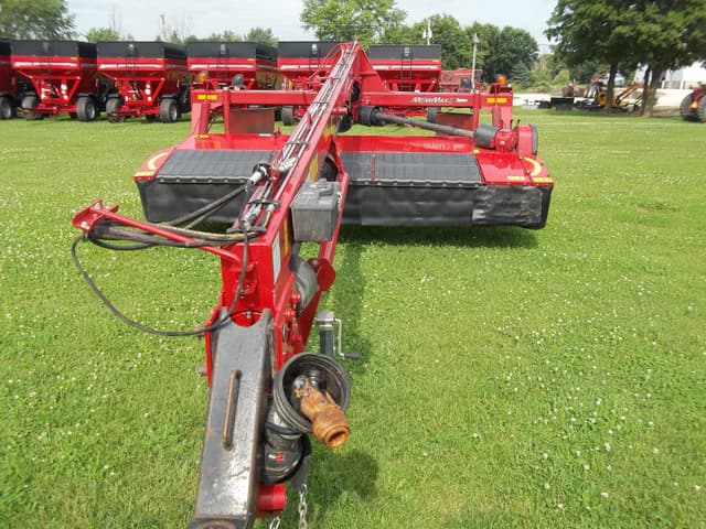 Image of New Holland 313 equipment image 1