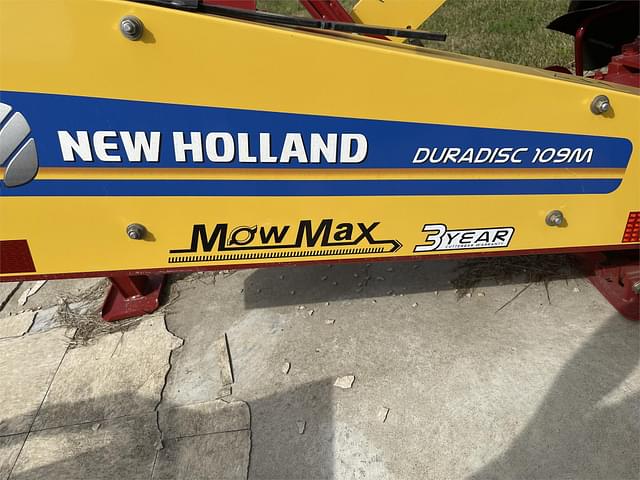 Image of New Holland Duradisc 109M equipment image 2