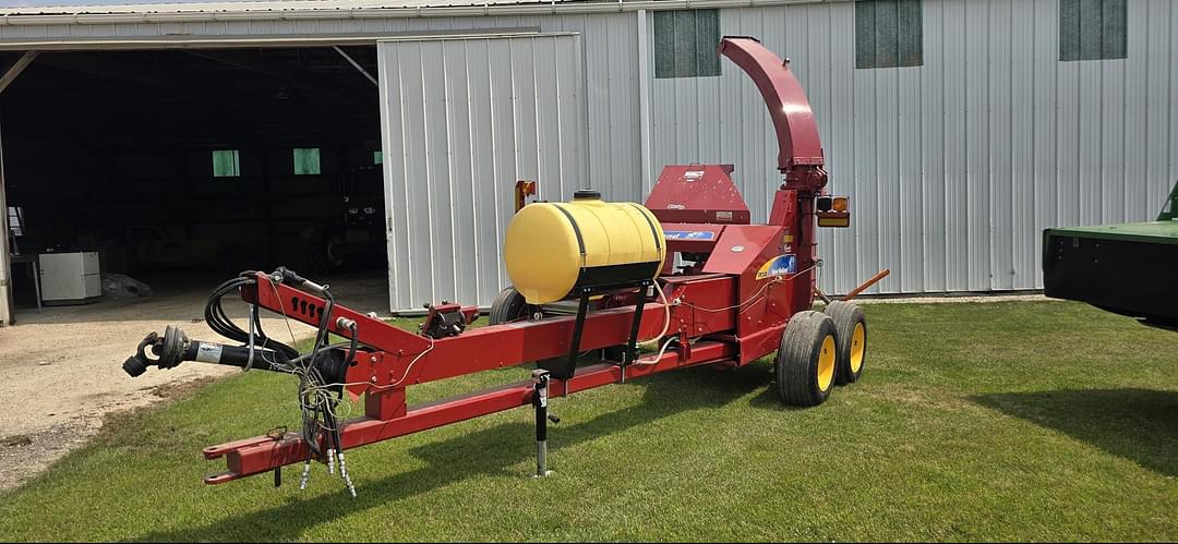 Image of New Holland FP240 Primary image