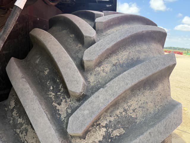 Image of New Holland FR780 equipment image 4