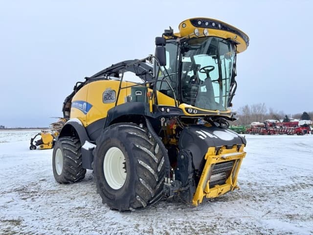 Image of New Holland FR920 equipment image 1