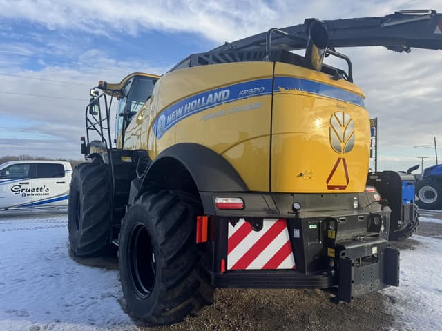 Image of New Holland FR920 equipment image 3