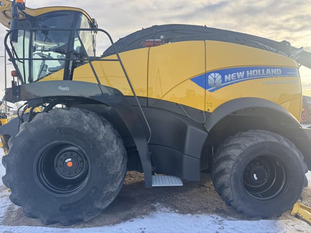 Image of New Holland FR920 equipment image 2