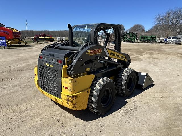 Image of New Holland L320 equipment image 4