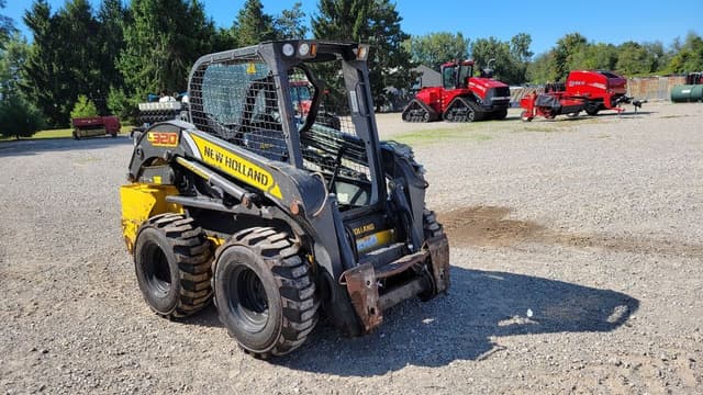 Image of New Holland L320 equipment image 2