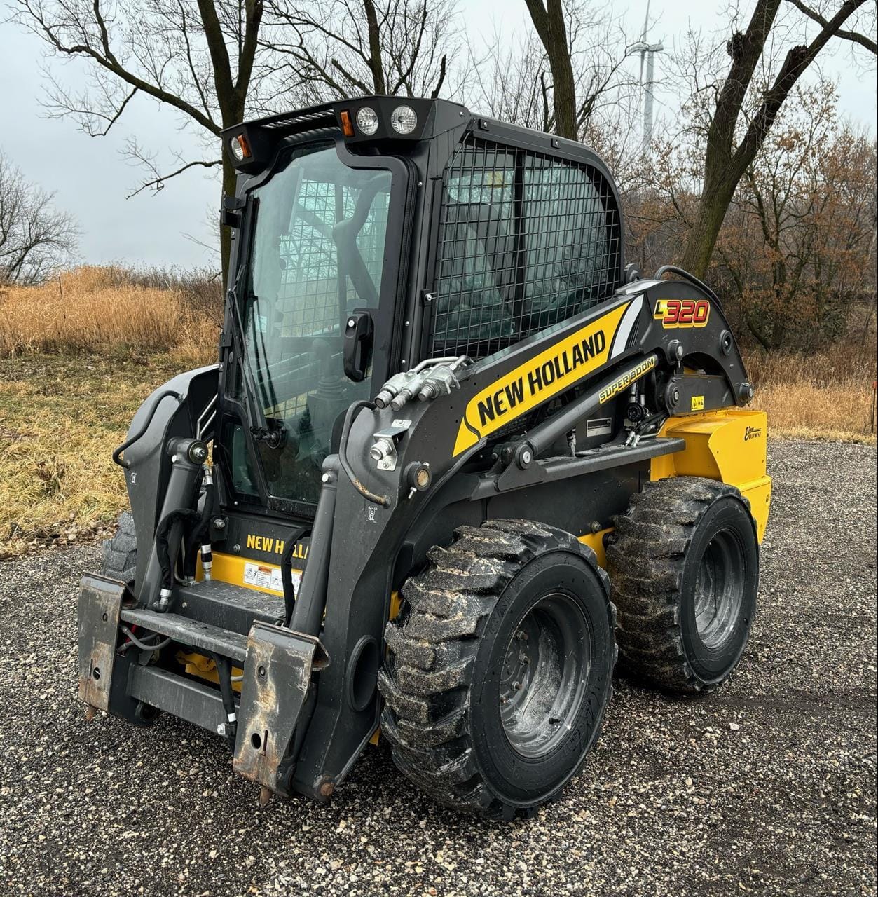 2022 New Holland L320 Equipment Image0