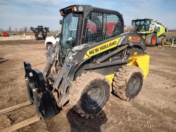 Main image New Holland L320