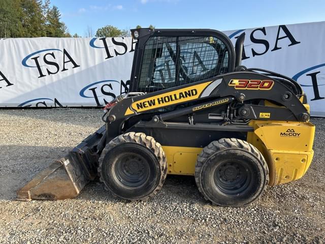 Image of New Holland L320 equipment image 1