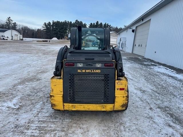 Image of New Holland L320 equipment image 3