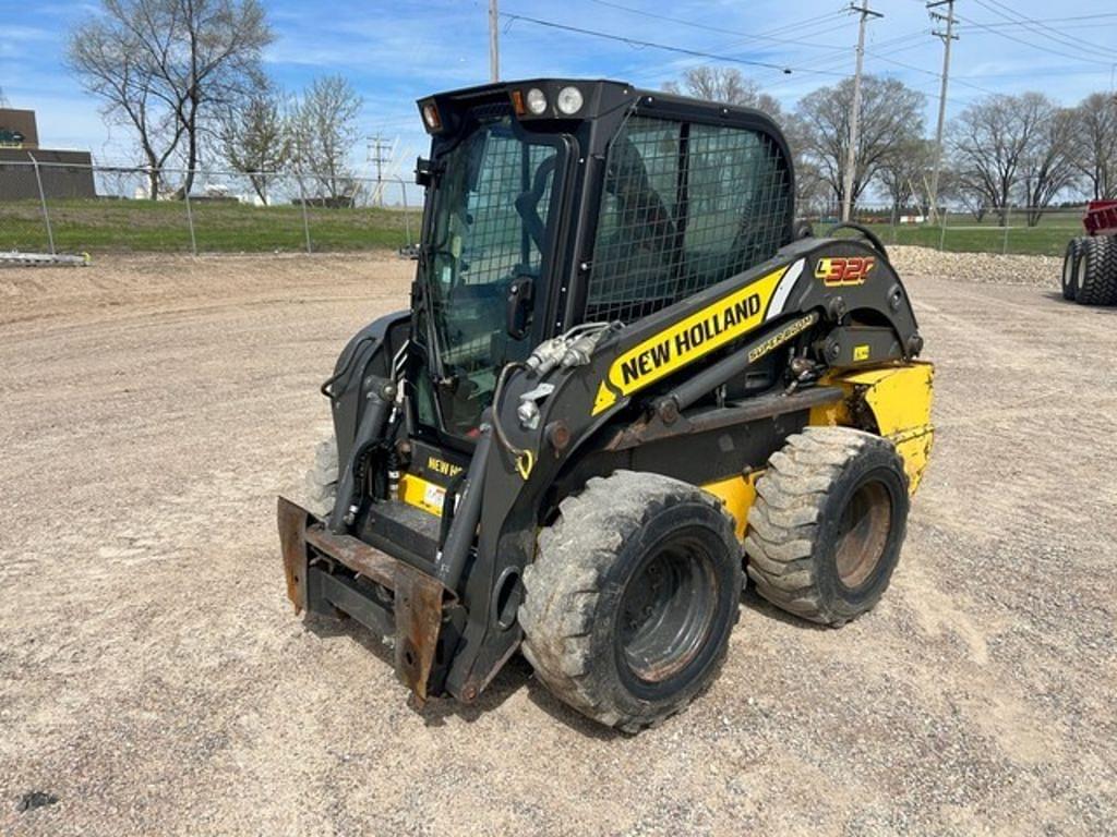 Image of New Holland L320 Primary image