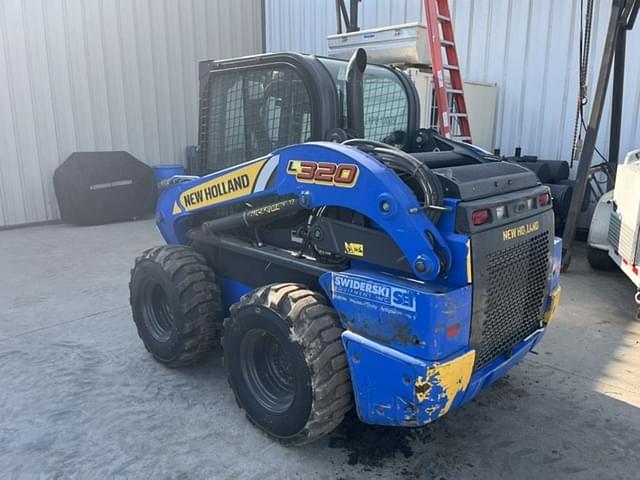Image of New Holland L320 equipment image 2