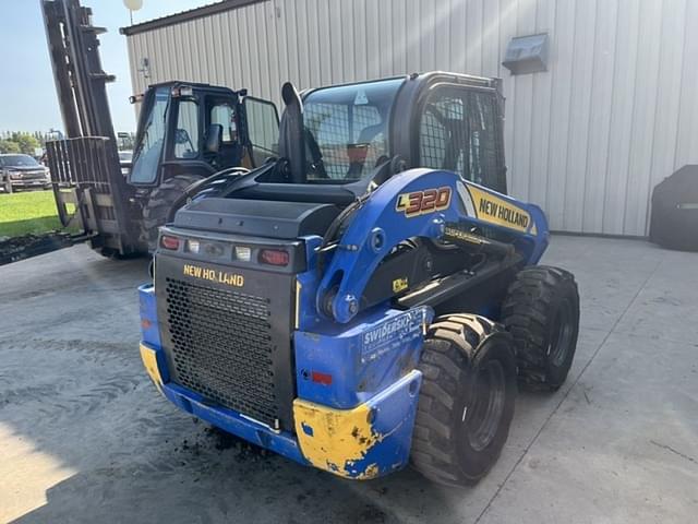 Image of New Holland L320 equipment image 3
