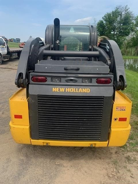 Image of New Holland L328 equipment image 3
