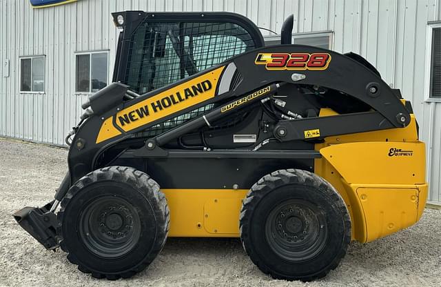 Image of New Holland L328 equipment image 1