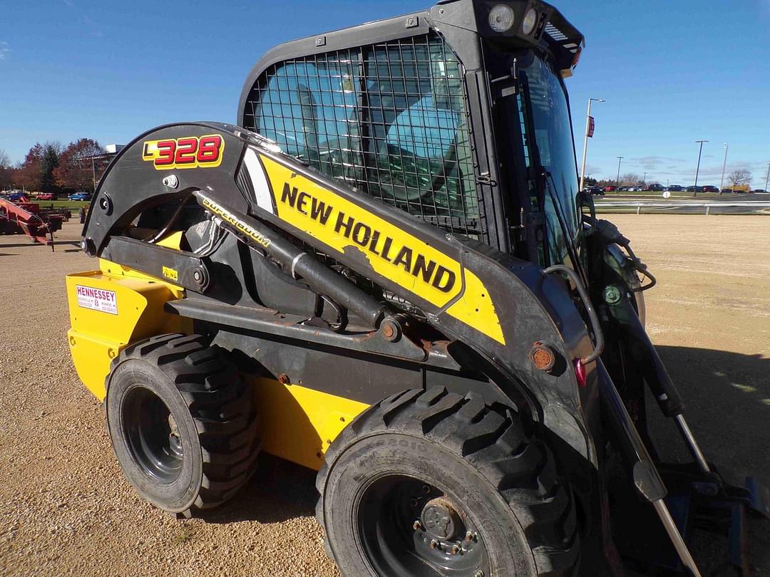 Image of New Holland L328 Primary image