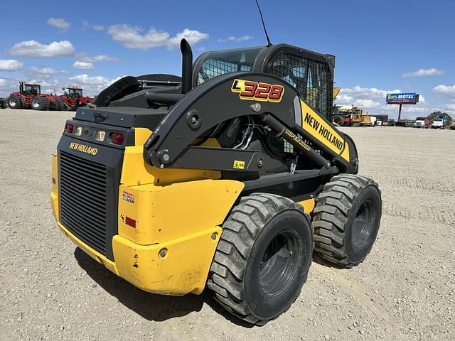 Image of New Holland L328 equipment image 4