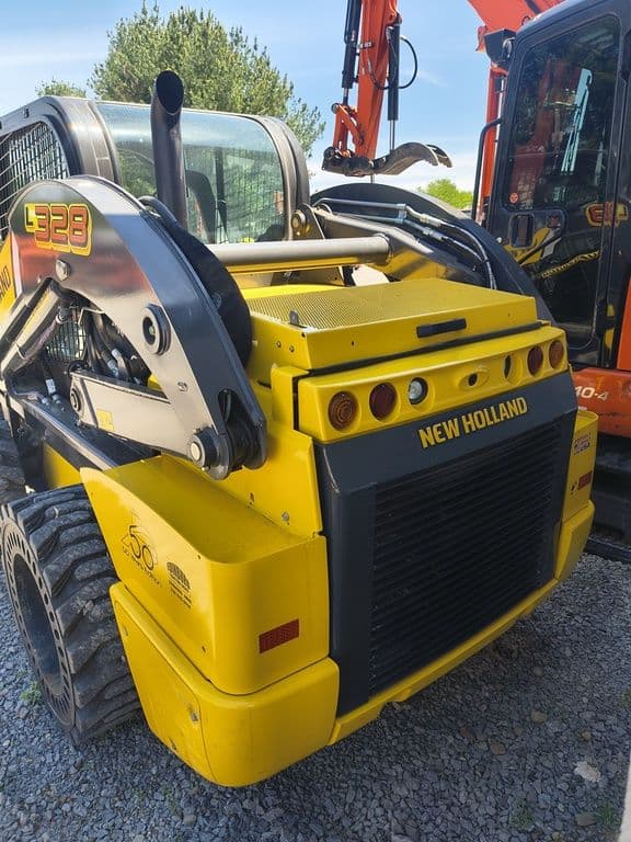 Image of New Holland L328 Image 1