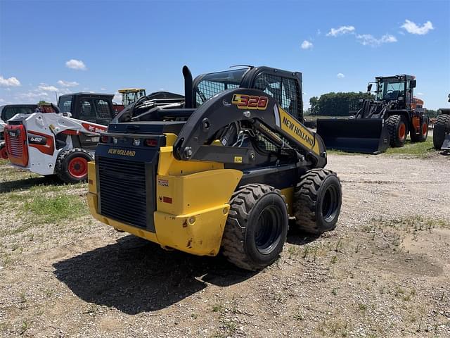 Image of New Holland L328 equipment image 3