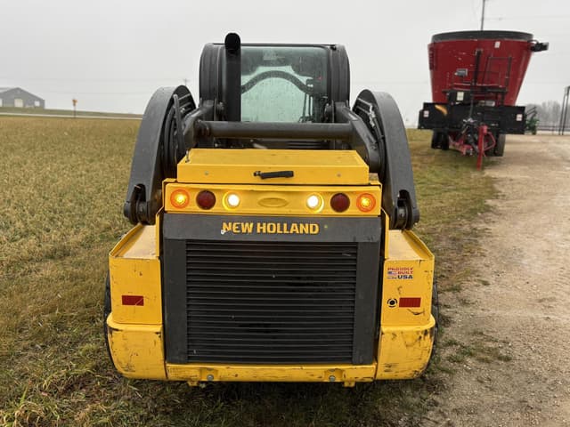 Image of New Holland L328 equipment image 3