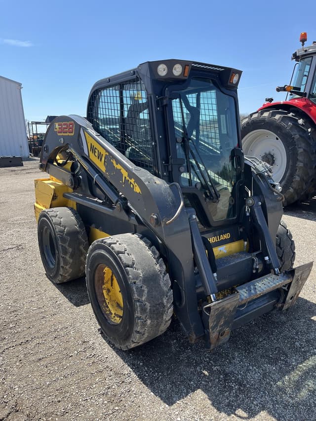 Image of New Holland L328 equipment image 1