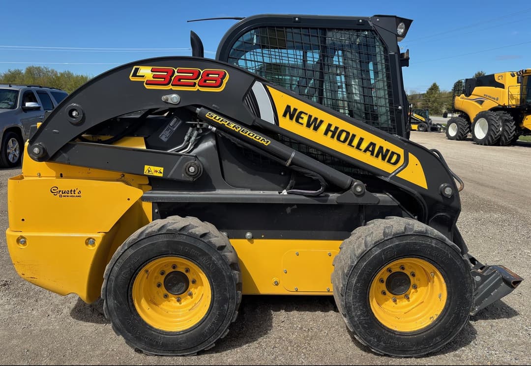 Image of New Holland L328 Primary image