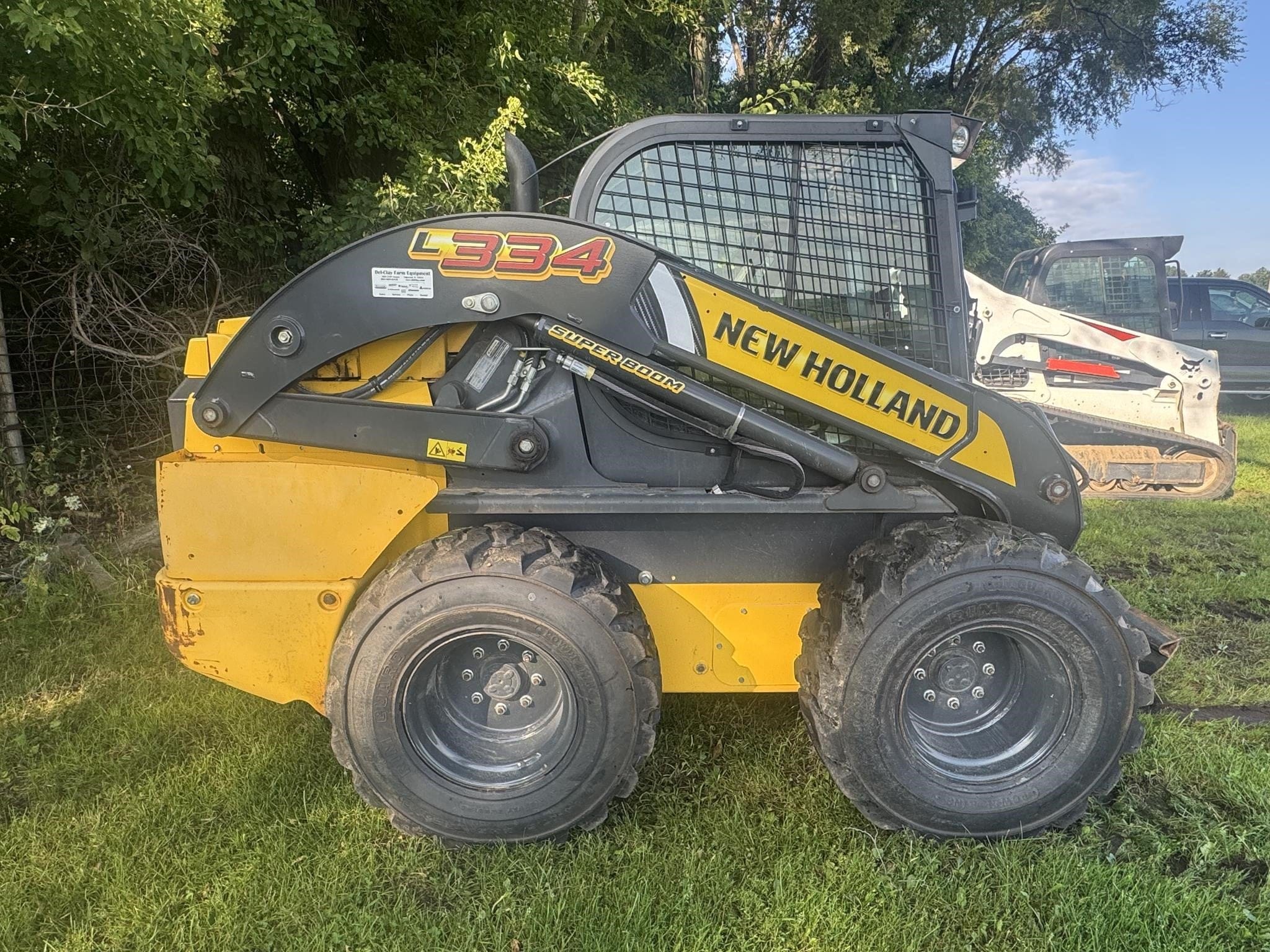 2022 New Holland L334 Equipment Image0