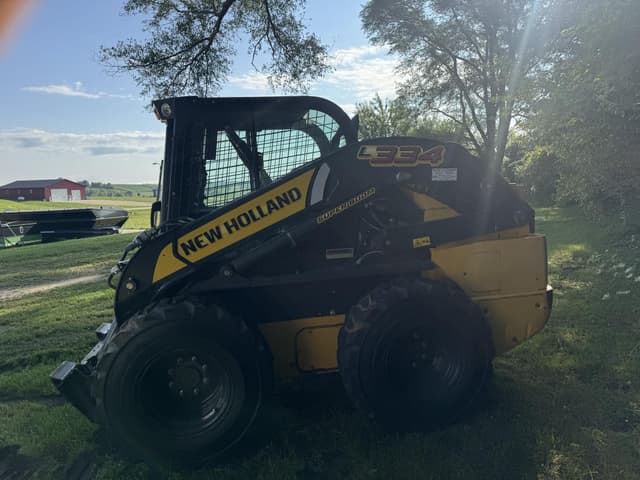 Image of New Holland L334 equipment image 1